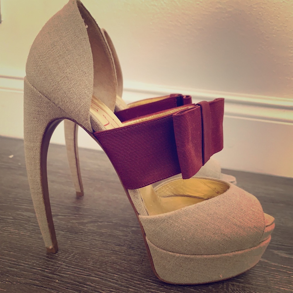 Walter Steiger Bow Peep Toe Pumps